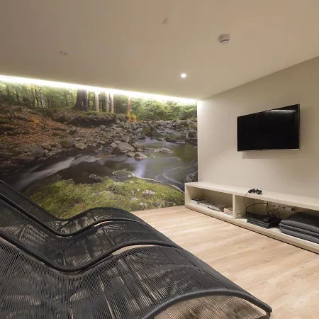 Holiday home Luxurious With Sauna In B Tgenbach